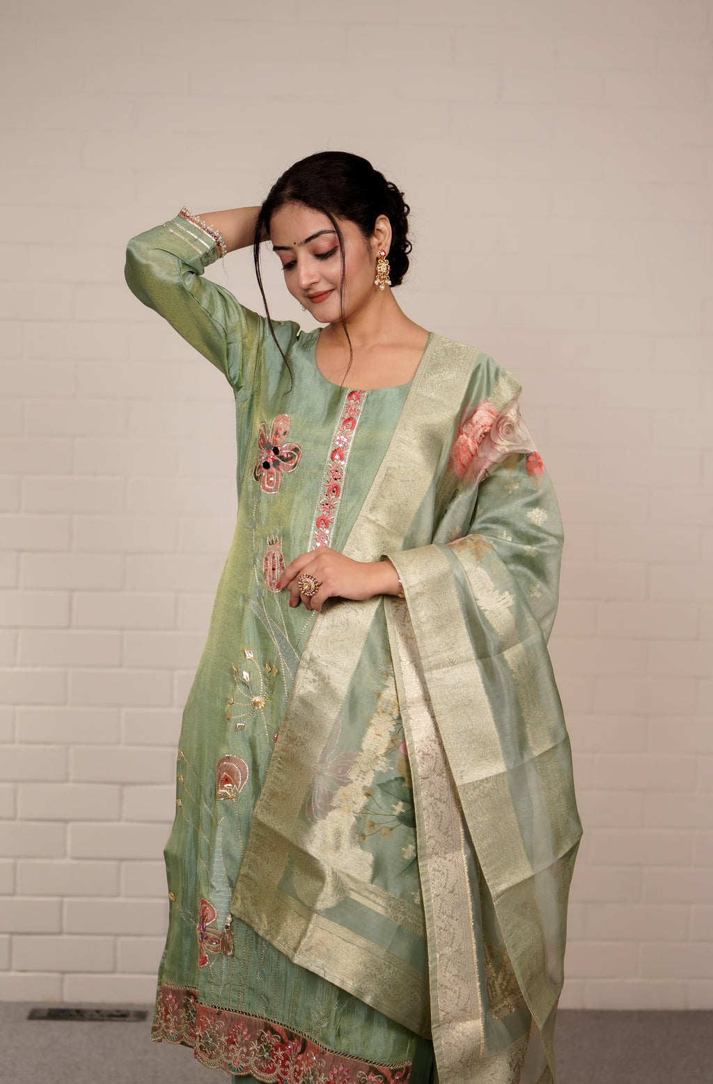 Pastel green bloom embroidered suit set