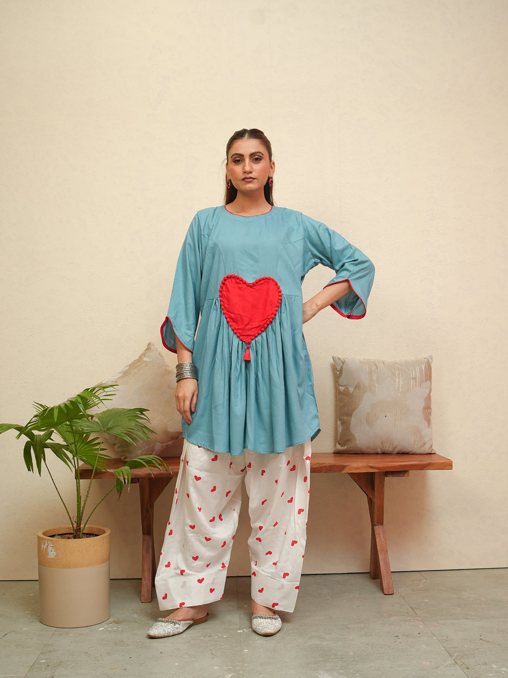 Dilruba Farshi Suit Set