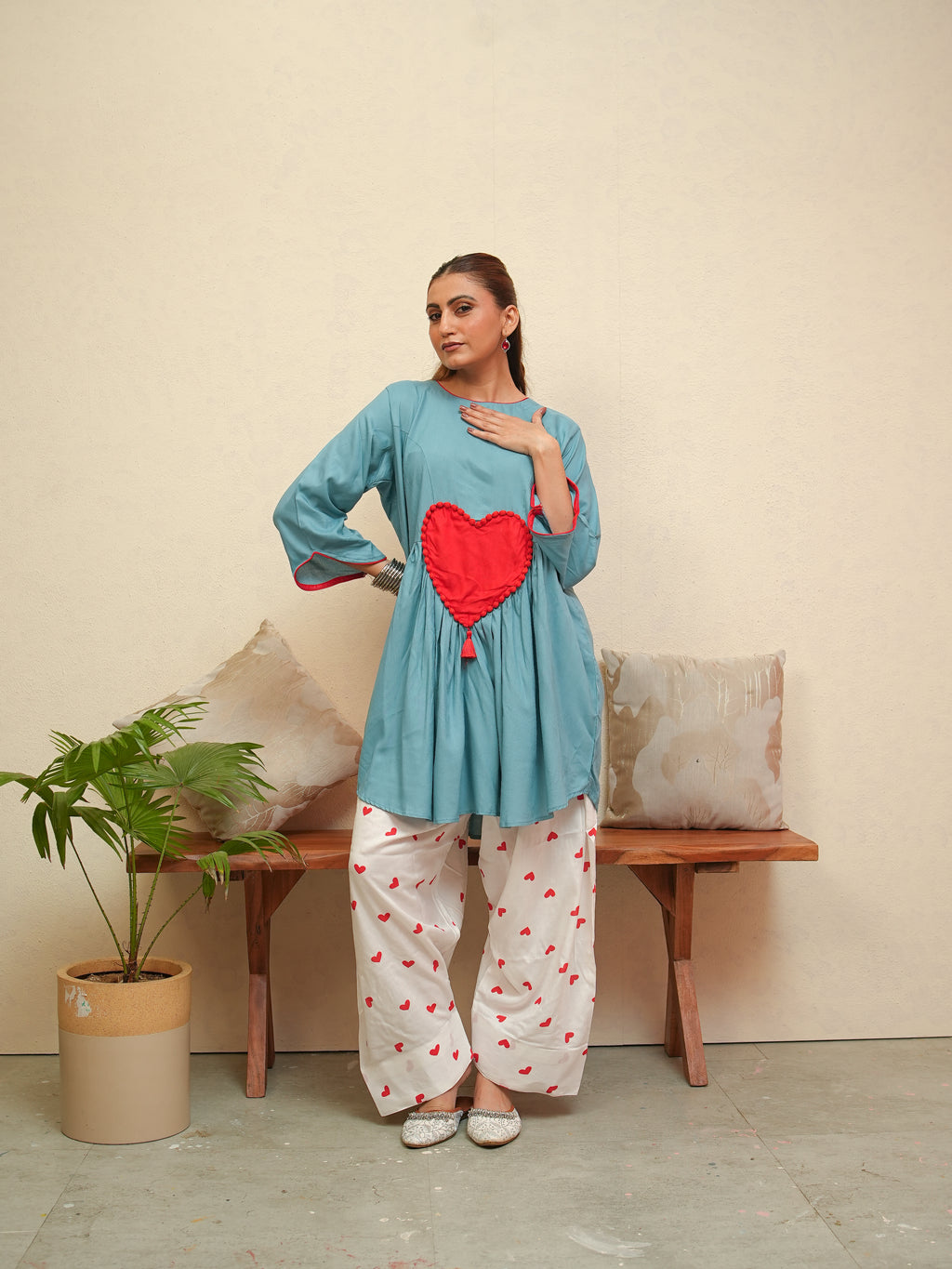 Dilruba Farshi Suit Set