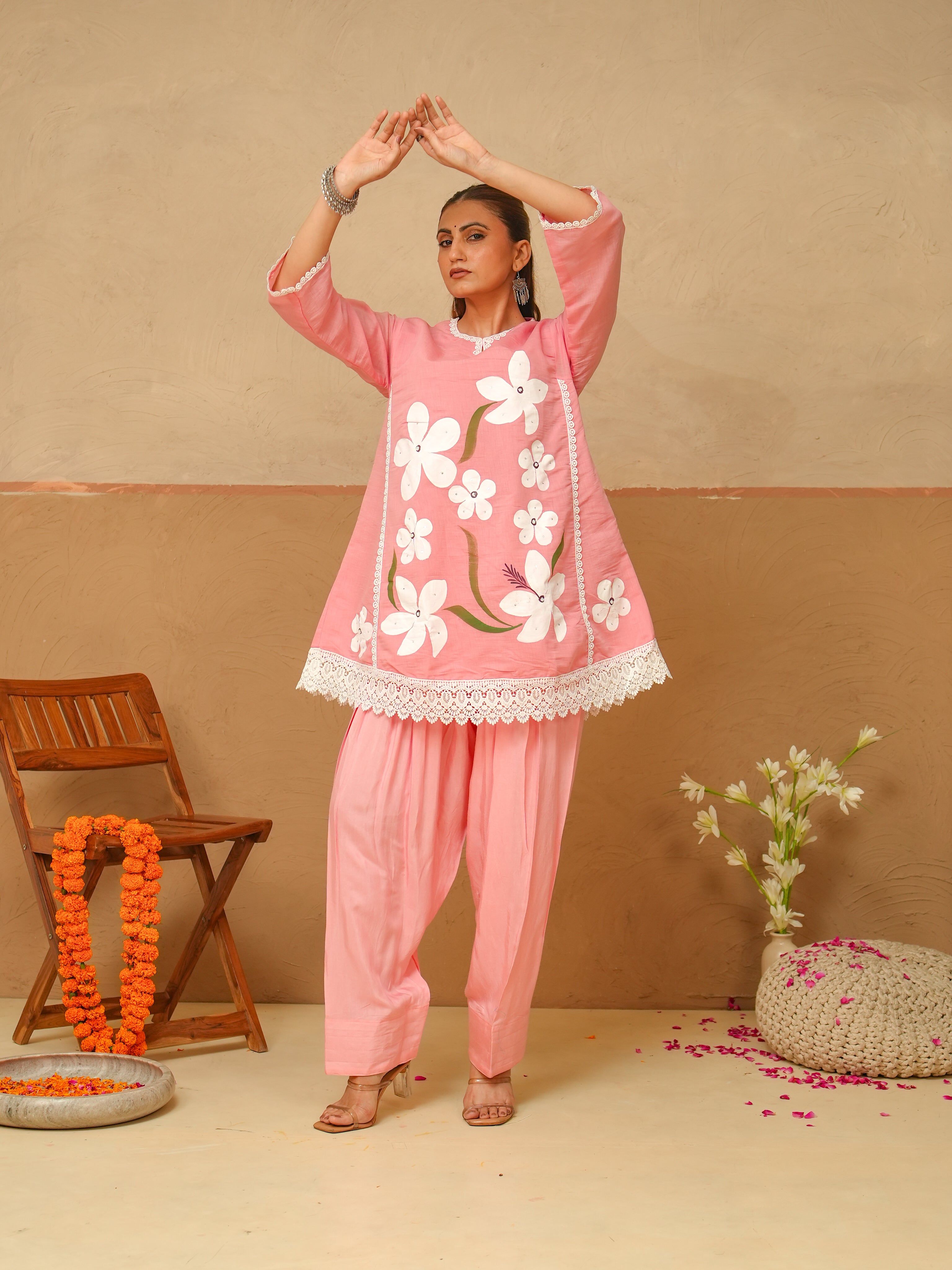 Gulbahar Handpainted Suit Set