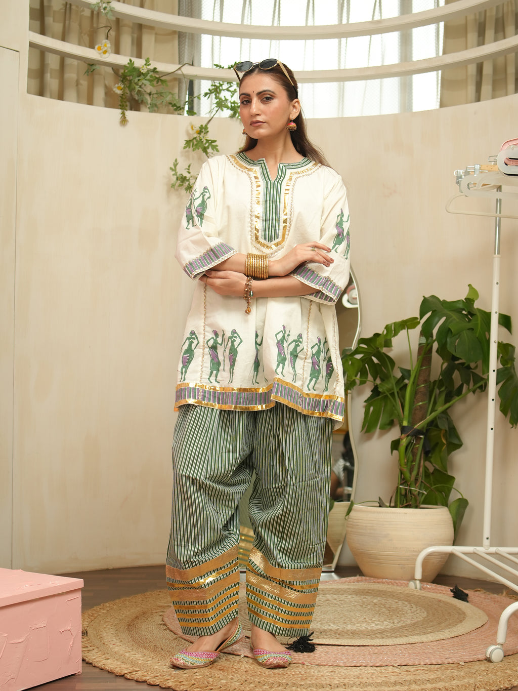 Rangriti Farshi Kurta Set
