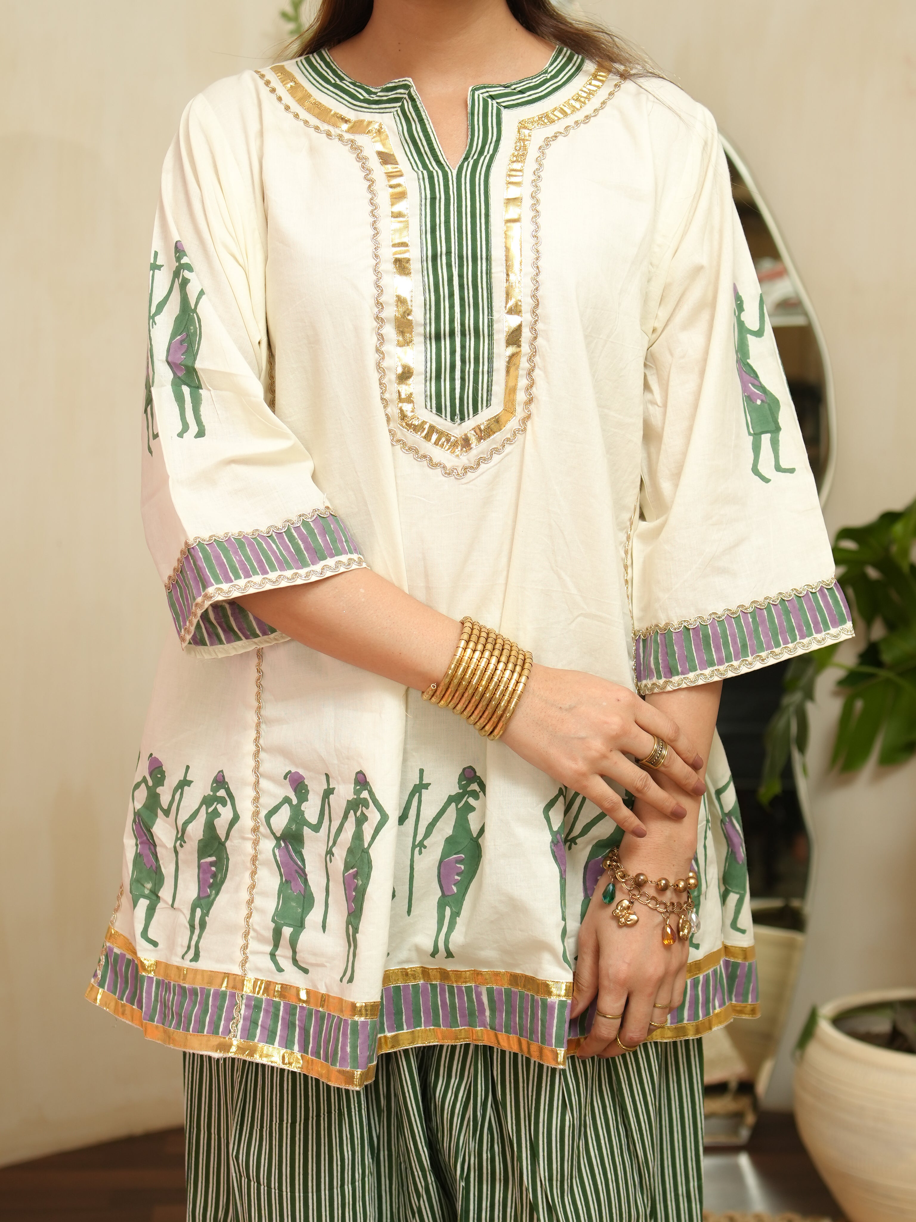 Rangriti Farshi Kurta Set