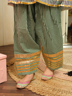 Rangriti Farshi Kurta Set