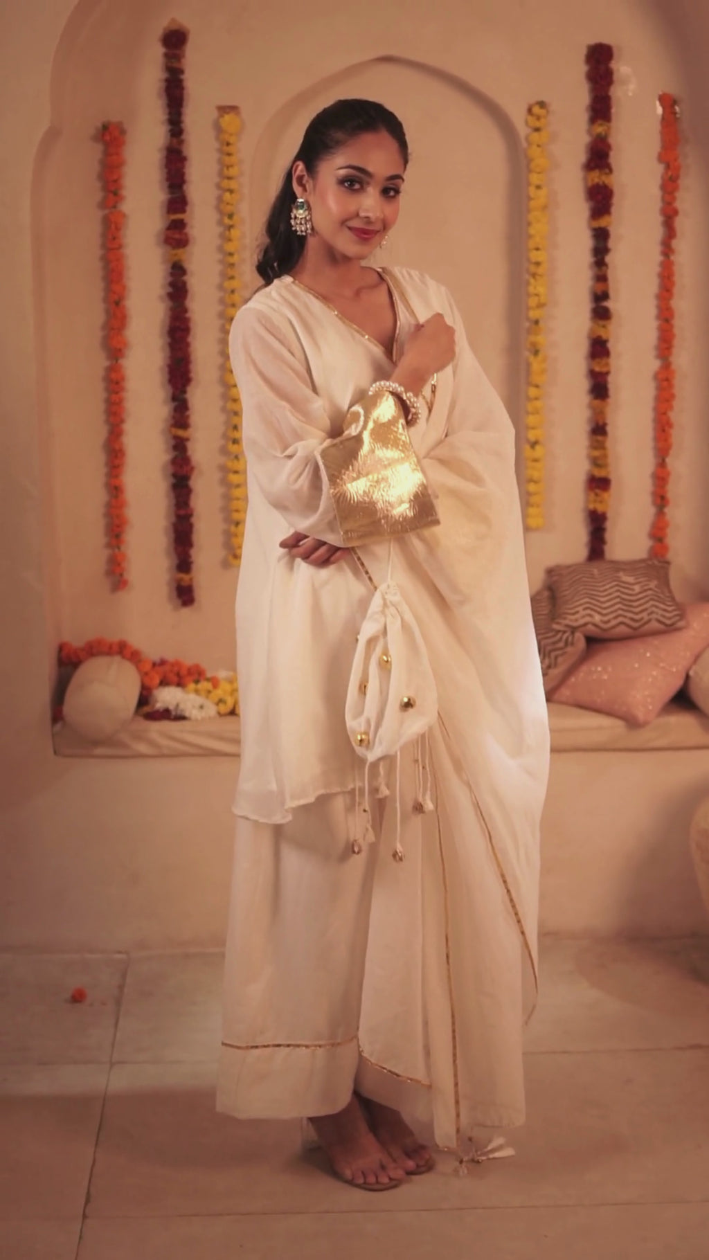 Vaidehi Angrakha Farshi Suit